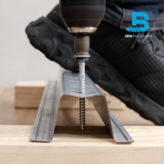 screws for wood to metal: fixing roof sheeting to timber